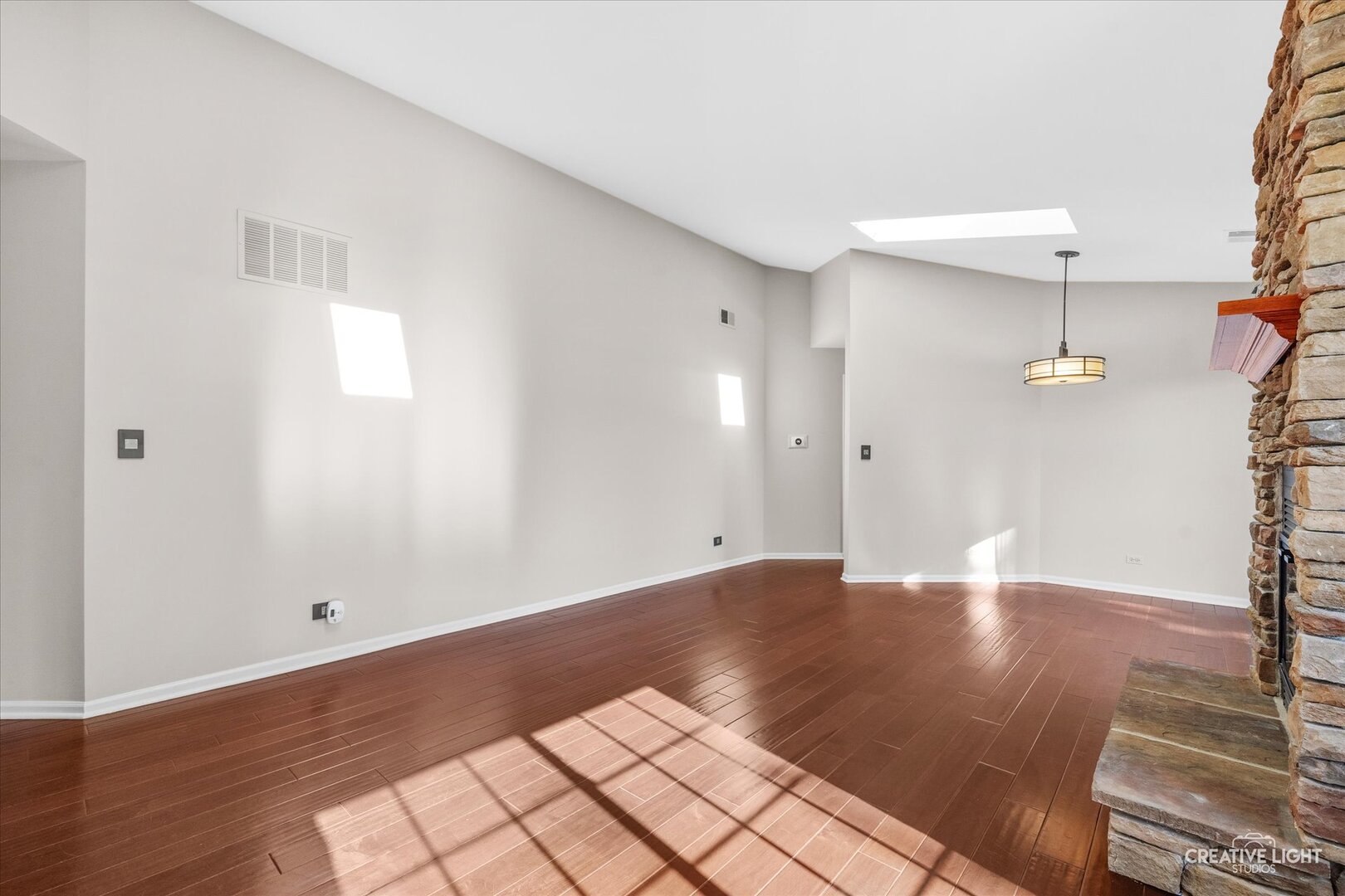 868 Quin Court #201, Naperville, IL 60563