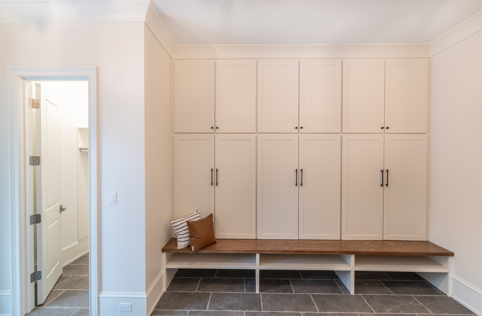 164 Wagner Road, Northfield, IL 60093