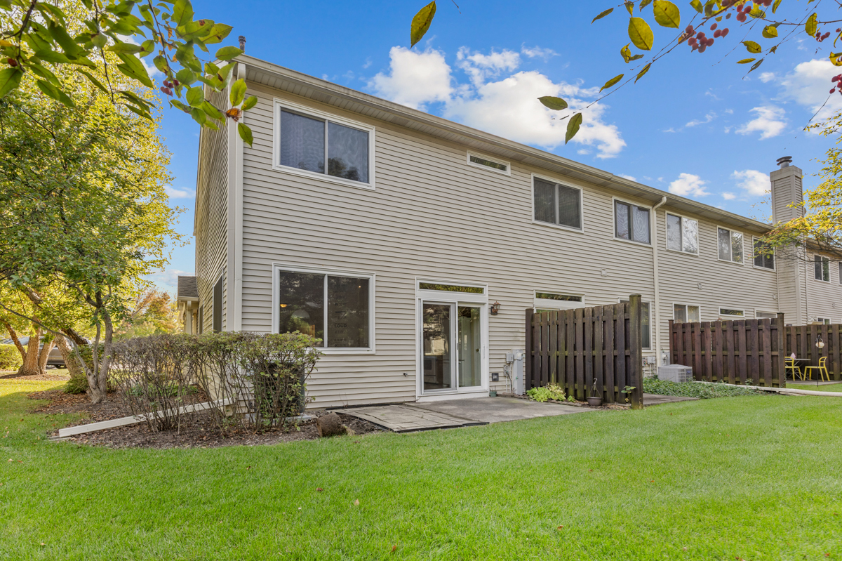 1414 Remington Court, Grayslake, IL 60030