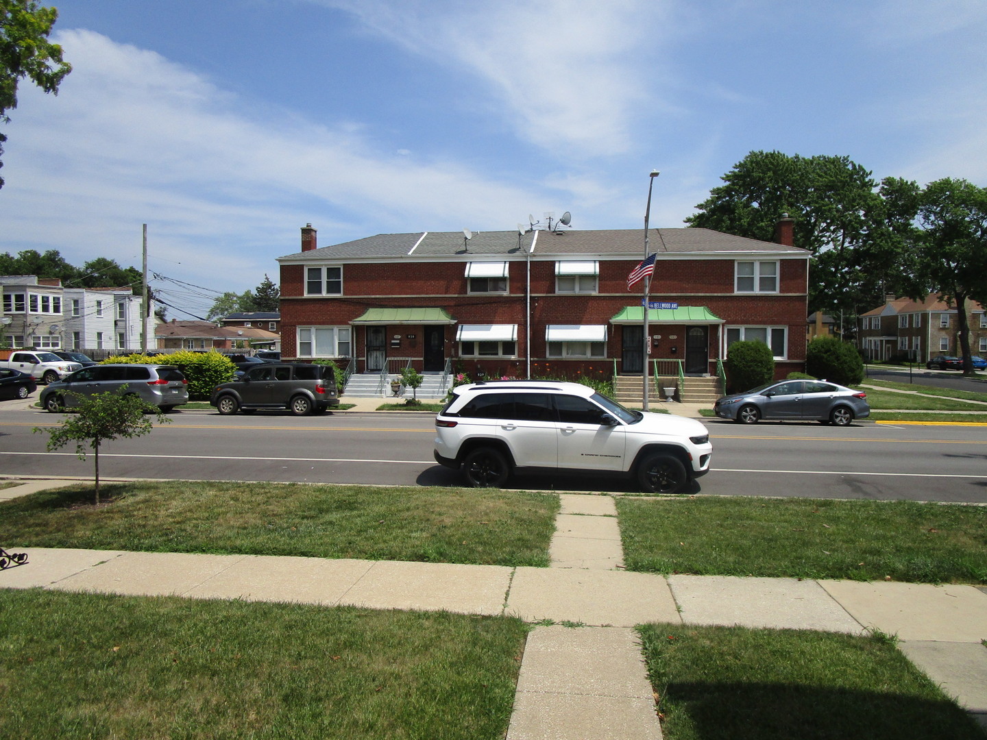 942 Bellwood Avenue, Bellwood, IL 60104
