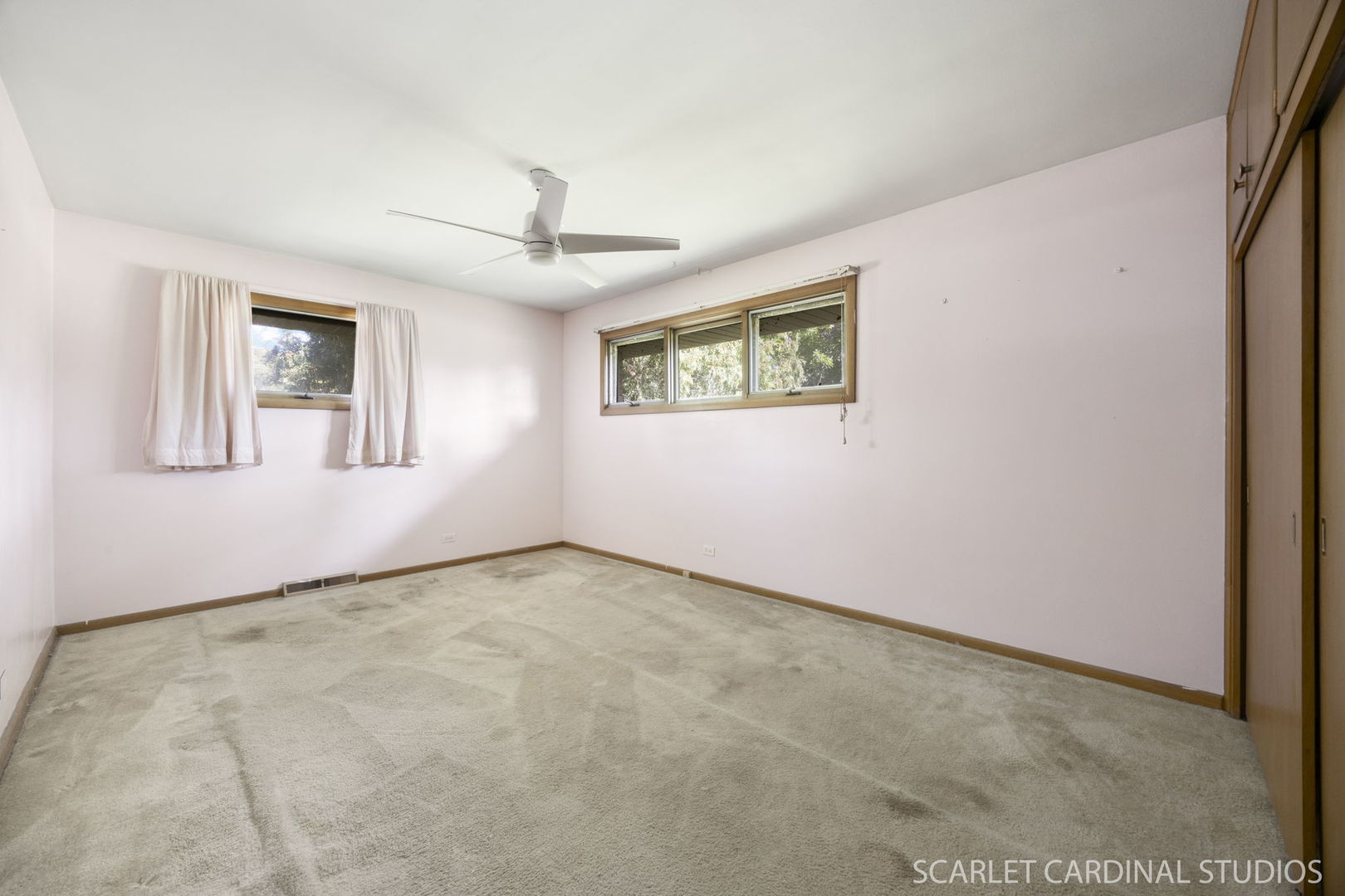 1927 Warrenville Road, Lisle, IL 60532