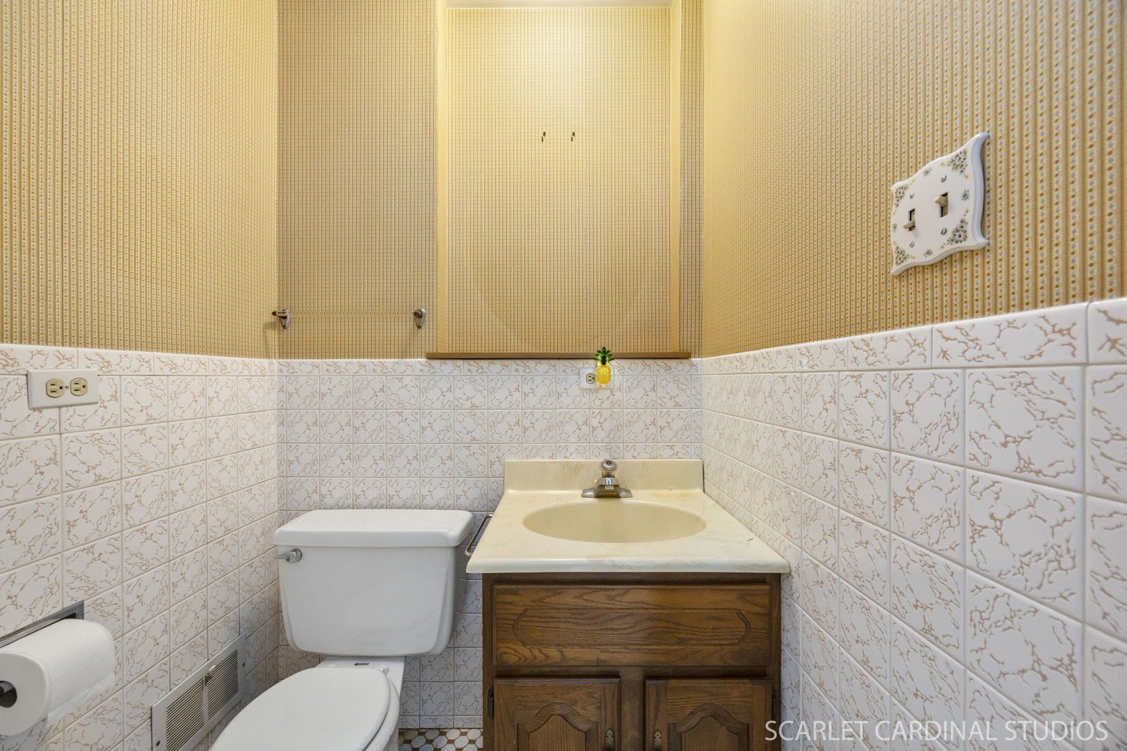 1927 Warrenville Road, Lisle, IL 60532