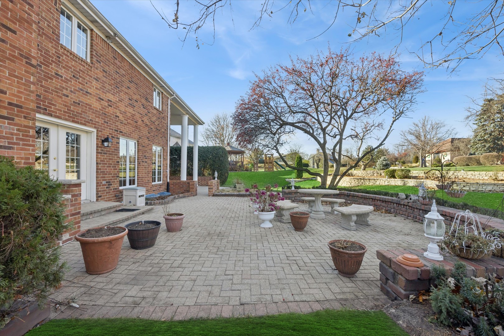 Burr Ridge, IL 60527