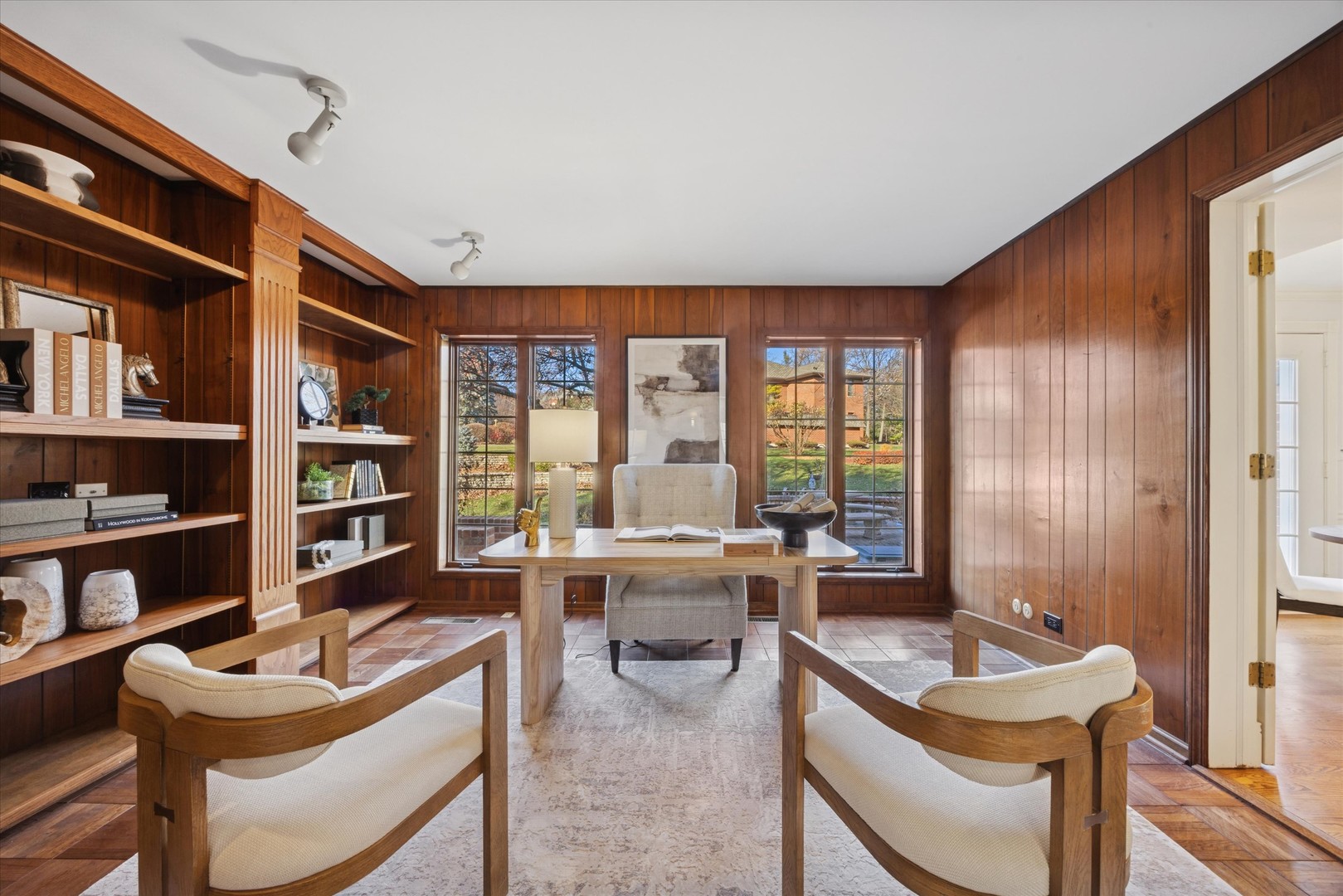 Burr Ridge, IL 60527