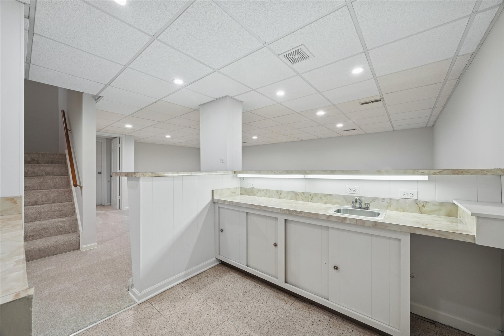 Burr Ridge, IL 60527