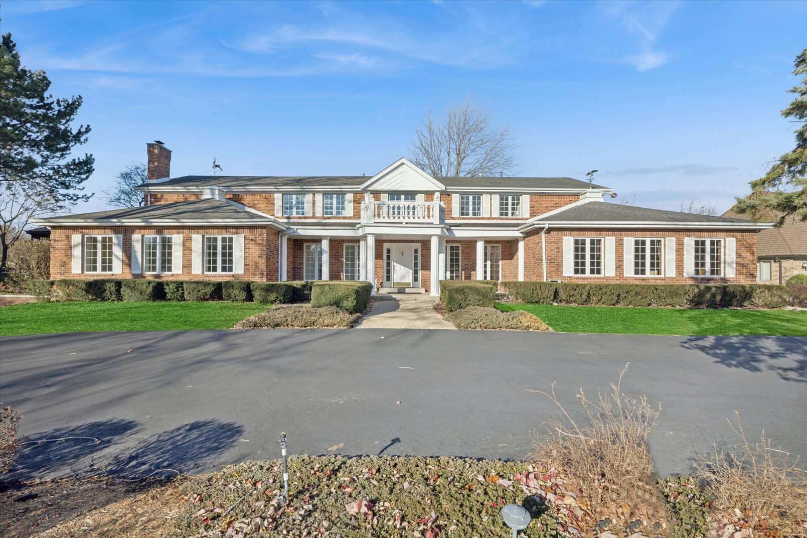 Burr Ridge, IL 60527