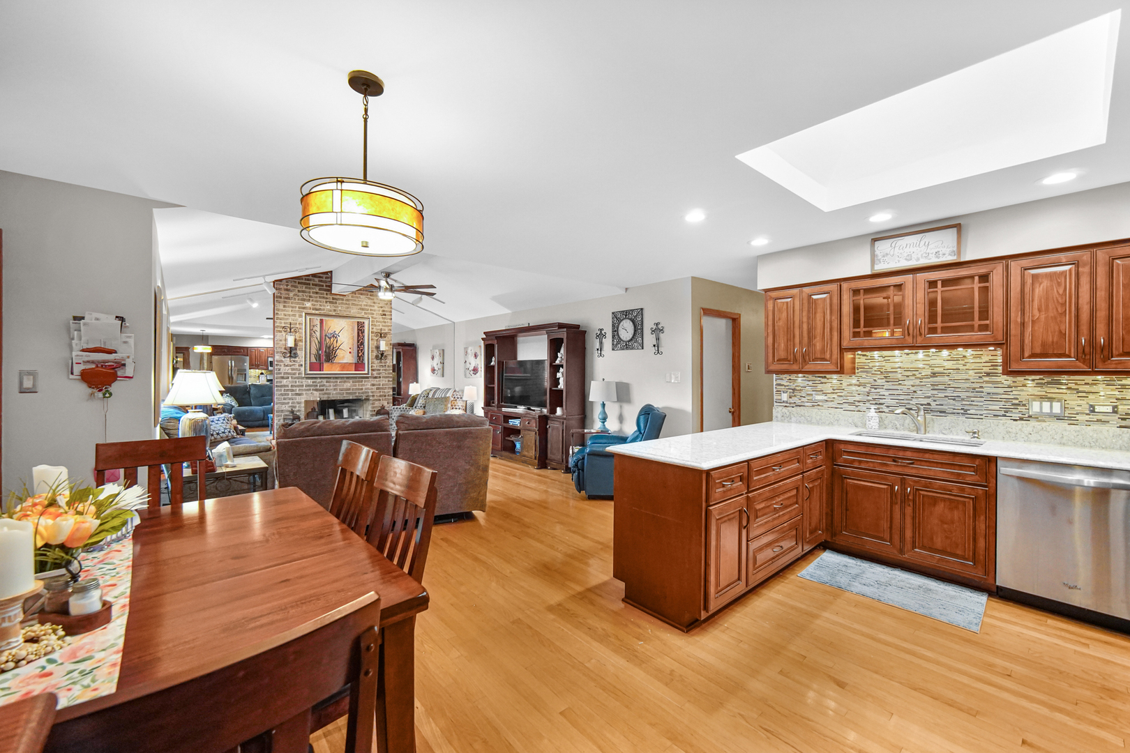 13810 Logan Drive, Orland Park, IL 60467
