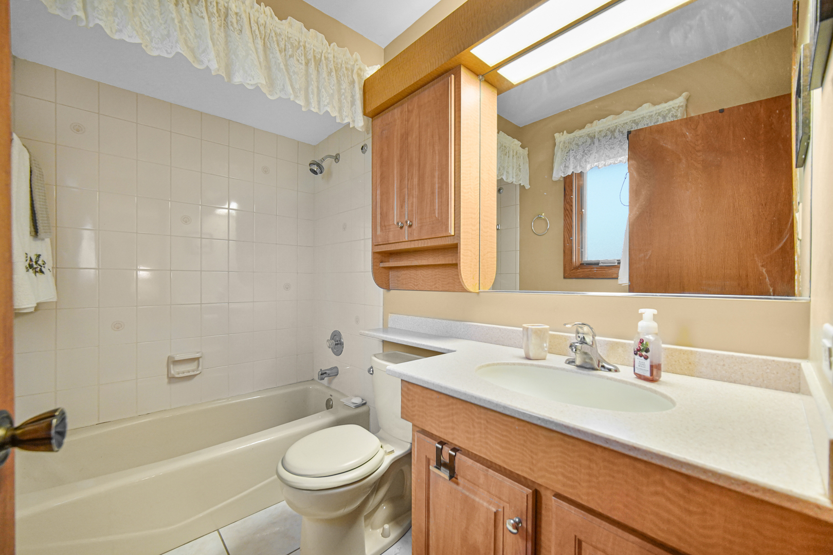 13810 Logan Drive, Orland Park, IL 60467