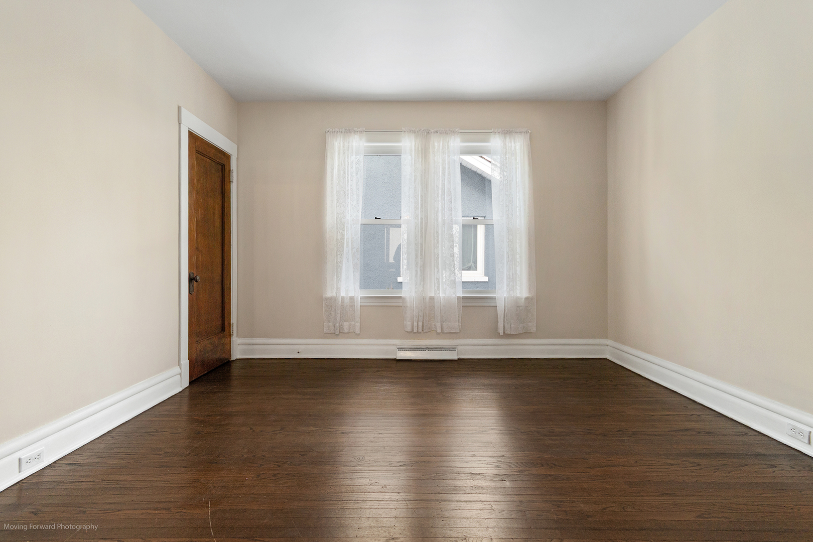 3107 S Wenonah Avenue, Berwyn, IL 60402