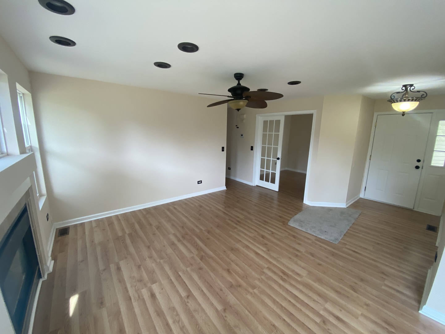 463 Springwood Drive, Joliet, IL 60431