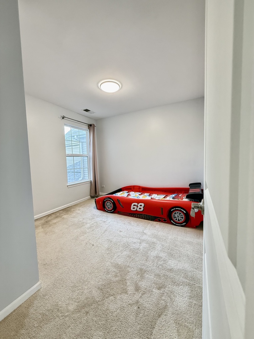 2864 Church Road #2864, Aurora, IL 60502