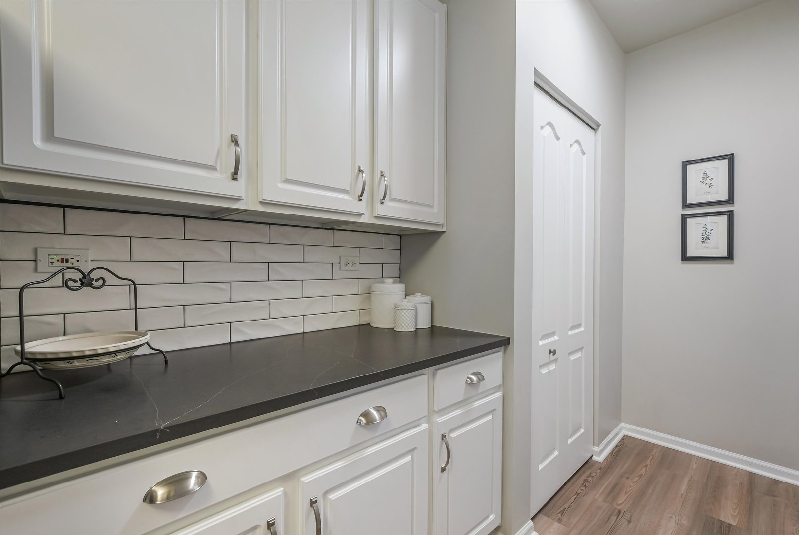 2562 GOLF RIDGE Circle #2562, Naperville, IL 60563