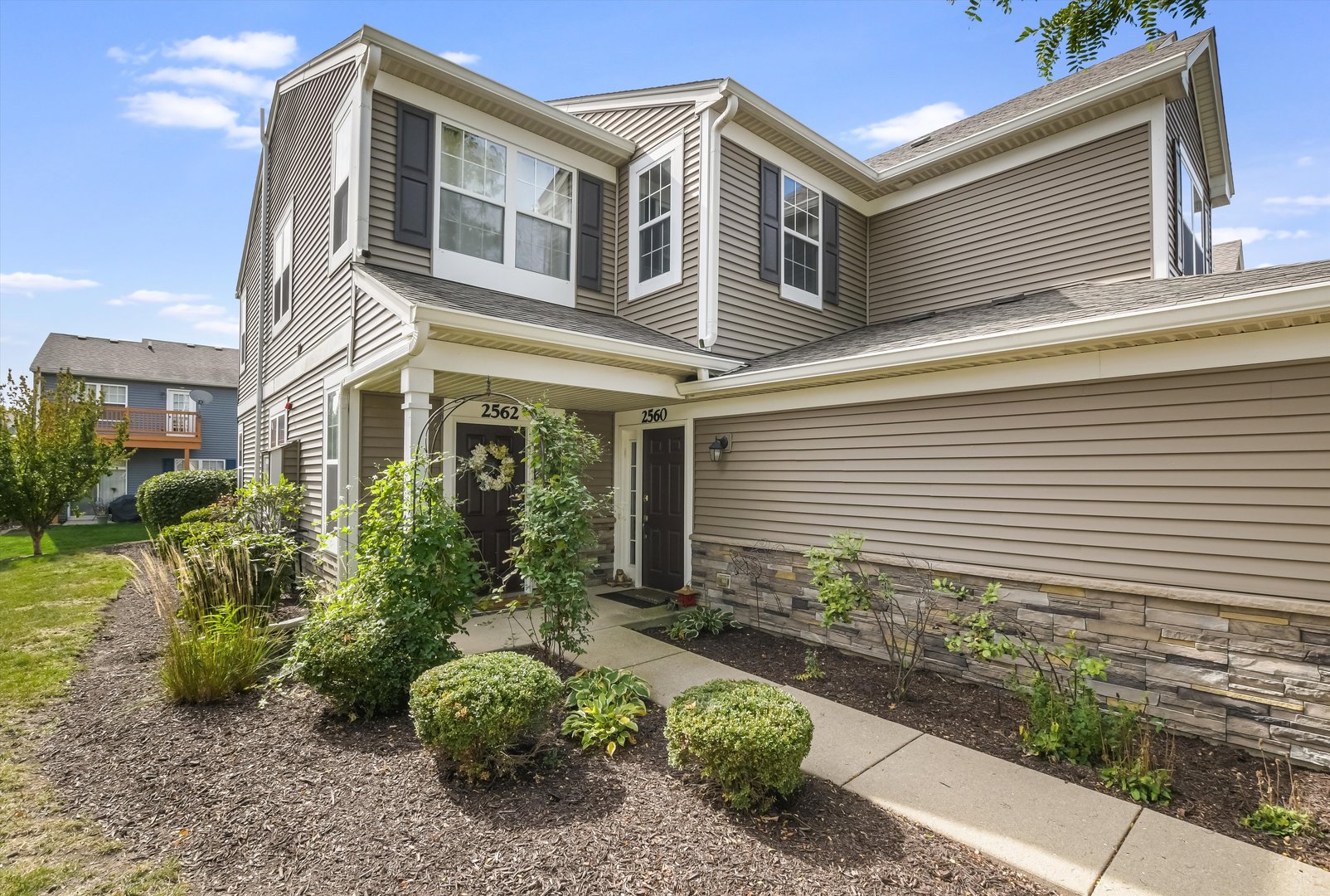 2562 GOLF RIDGE Circle #2562, Naperville, IL 60563