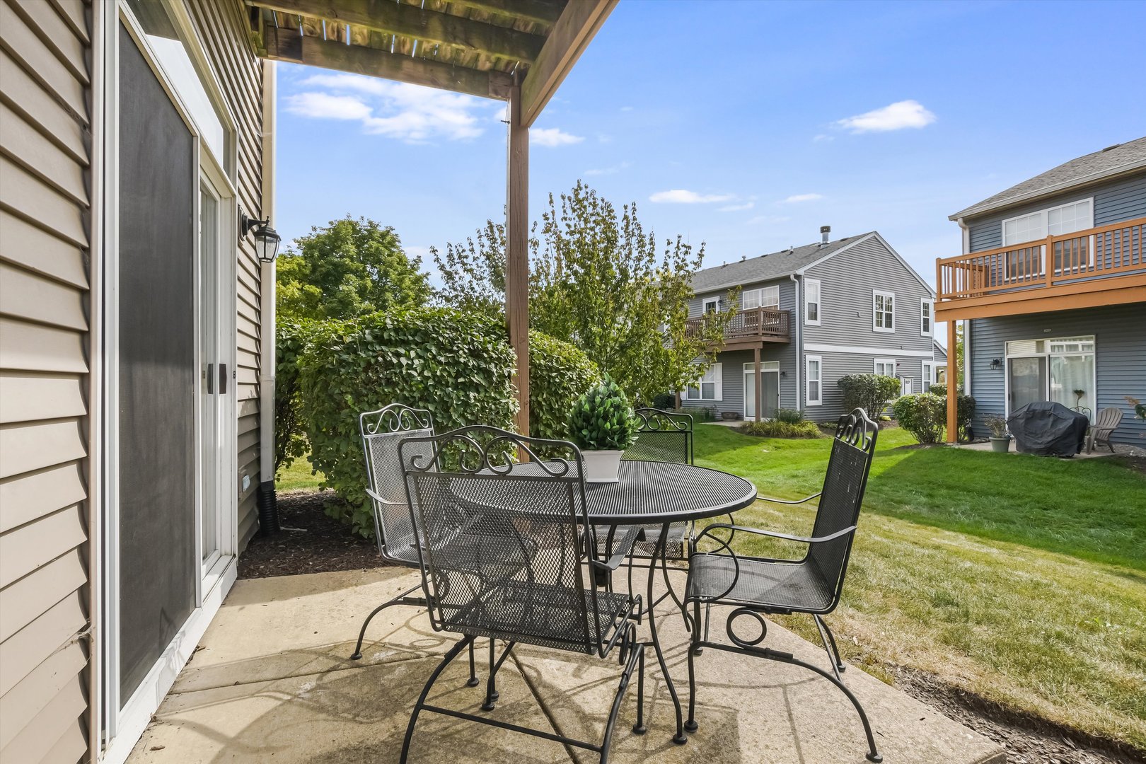 2562 GOLF RIDGE Circle #2562, Naperville, IL 60563