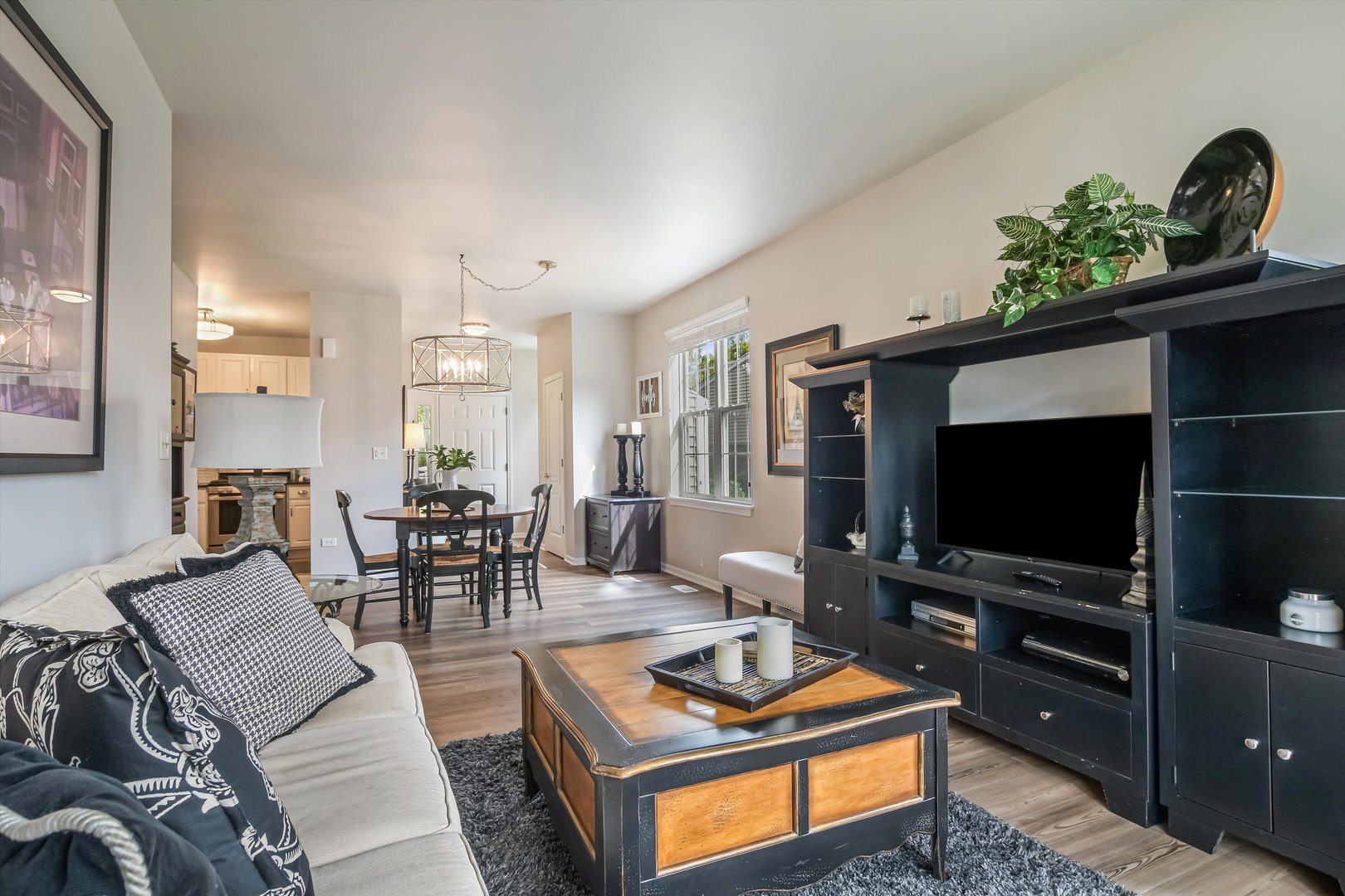 2562 GOLF RIDGE Circle #2562, Naperville, IL 60563