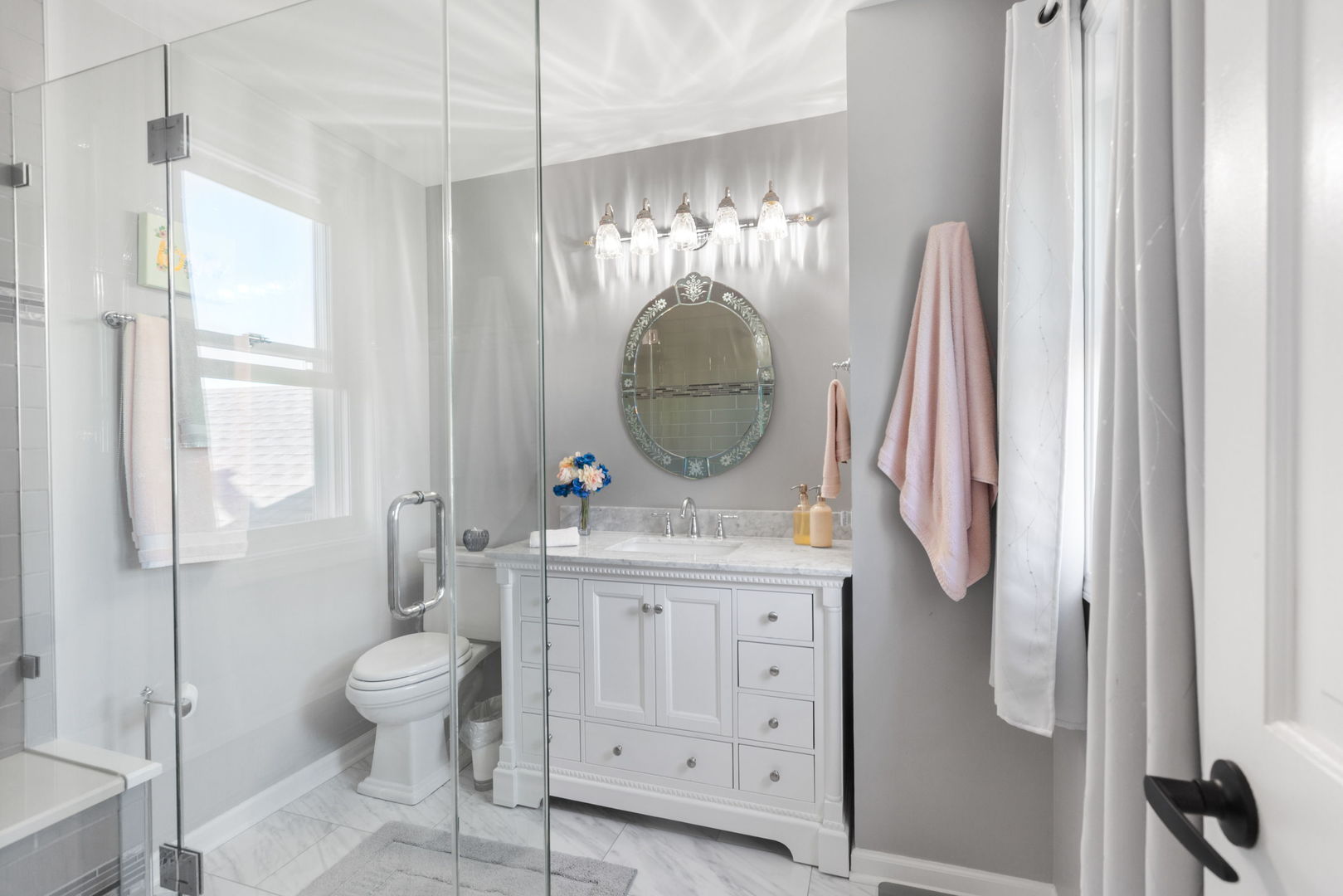 9 Arthur Court, Streamwood, IL 60107