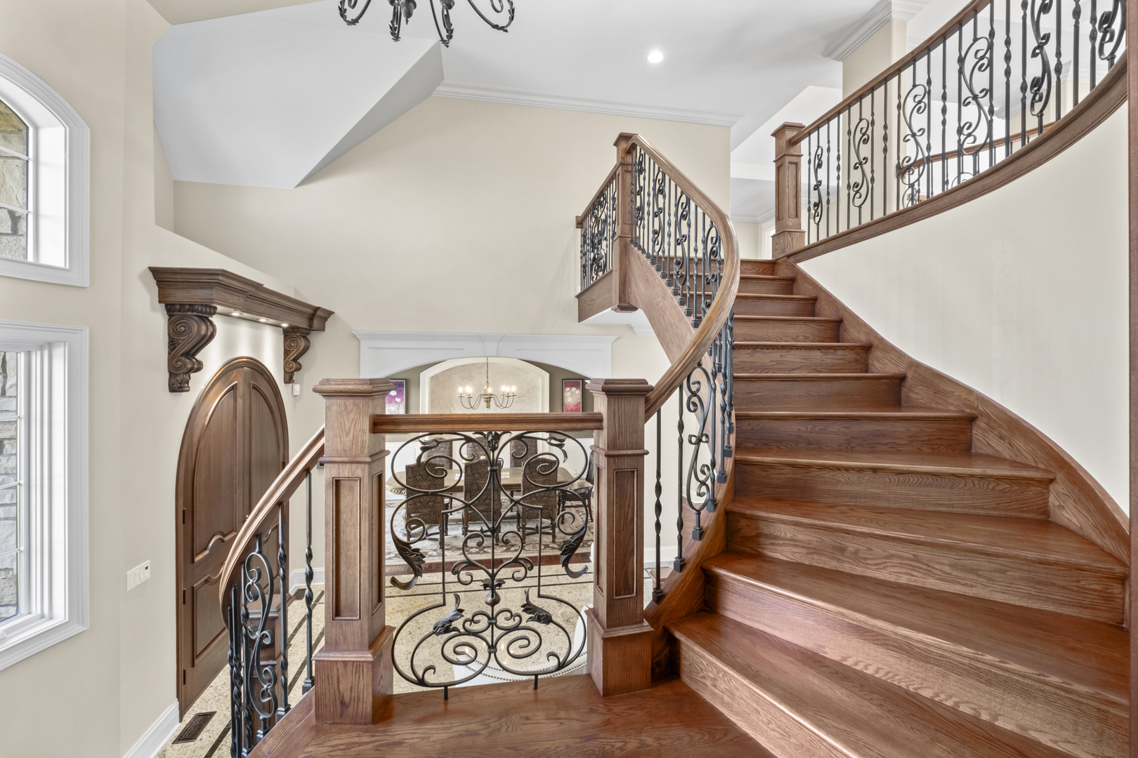 17W033 87th Street, Willowbrook, IL 60527