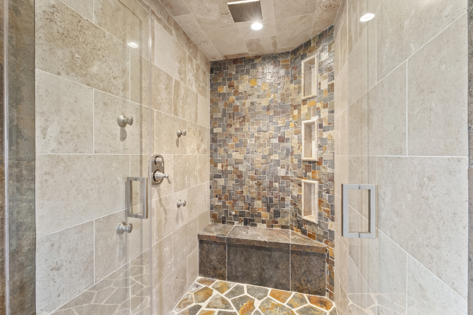 17W033 87th Street, Willowbrook, IL 60527