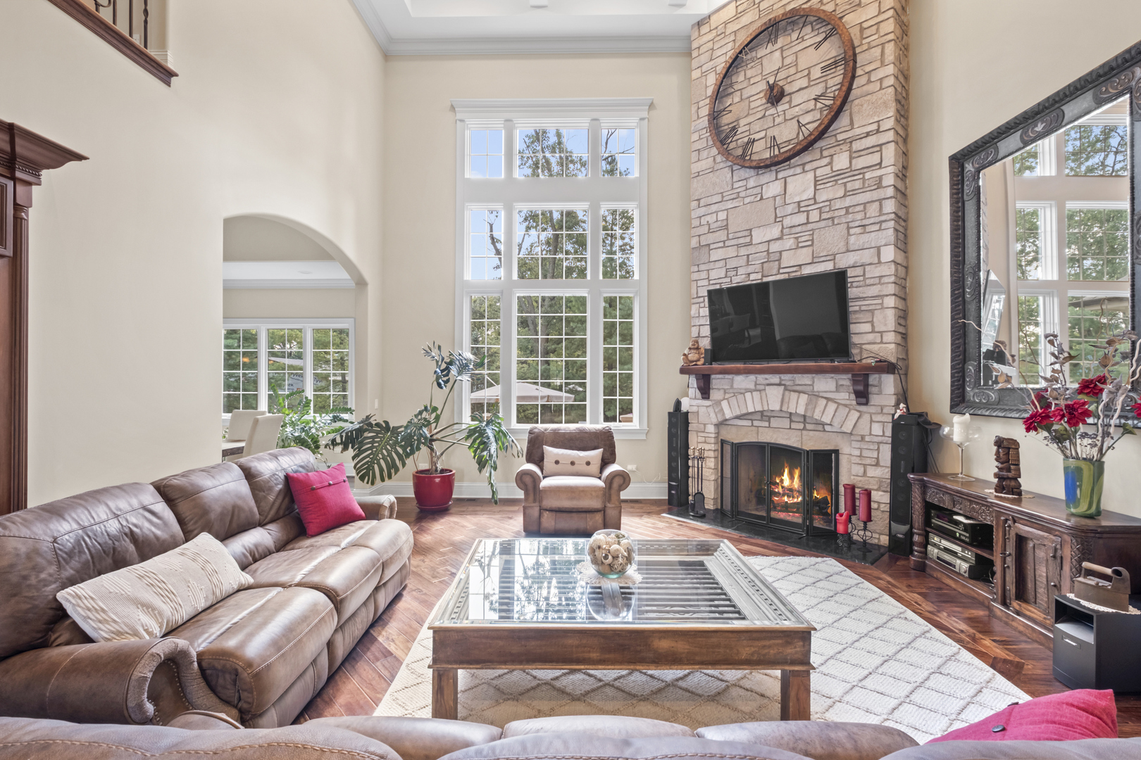 17W033 87th Street, Willowbrook, IL 60527