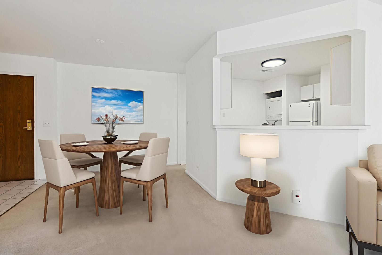 805 Leicester Road #118, Elk Grove Village, IL 60007