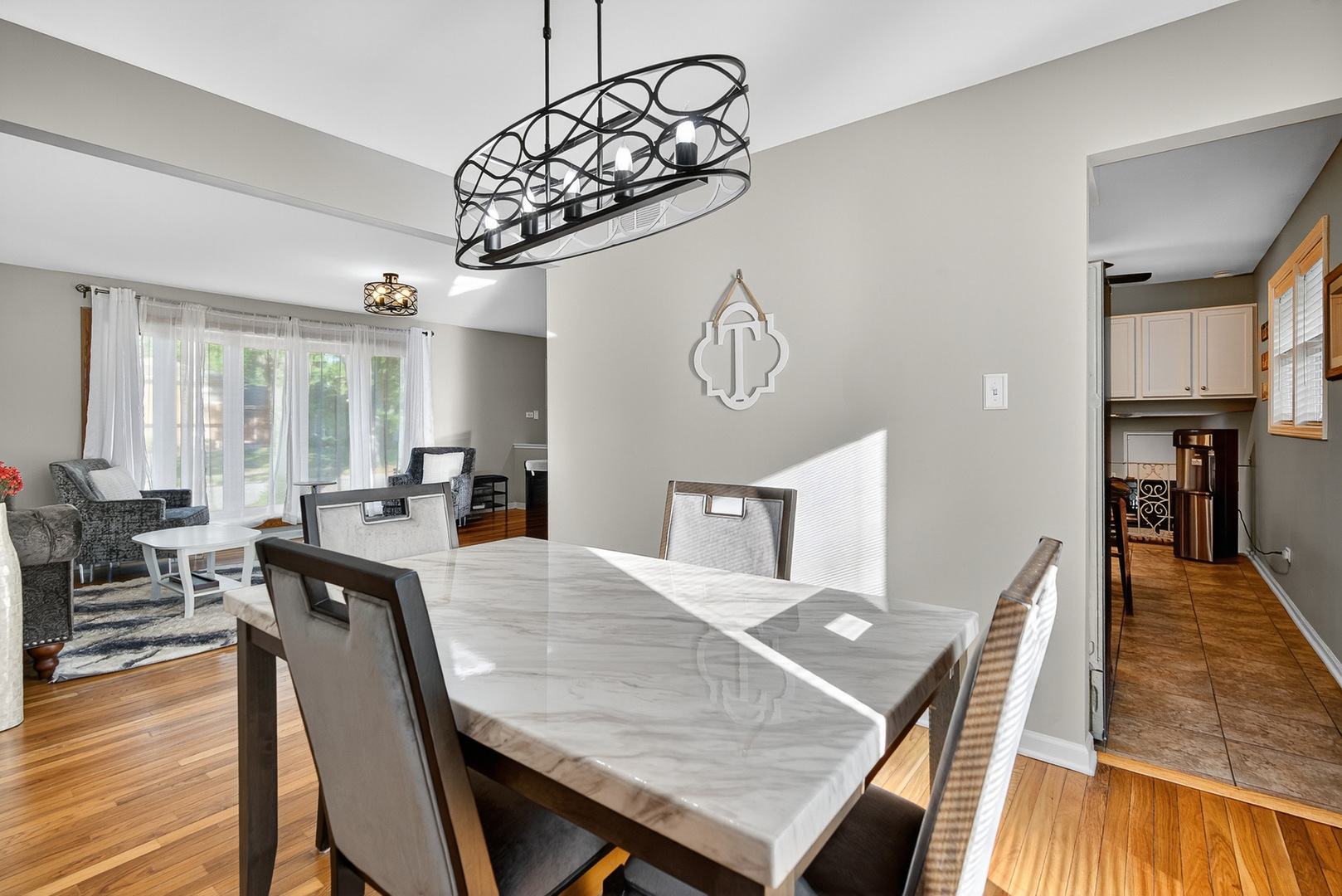 612 Edgebrook Drive, Shorewood, IL 60404