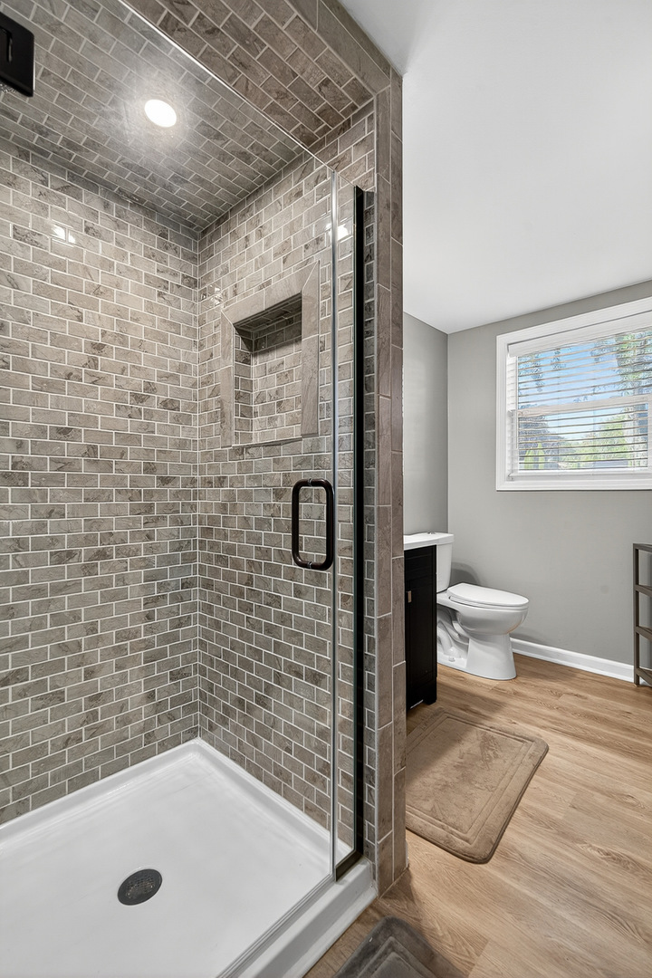 612 Edgebrook Drive, Shorewood, IL 60404