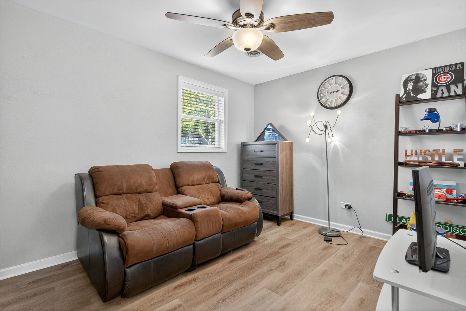 612 Edgebrook Drive, Shorewood, IL 60404