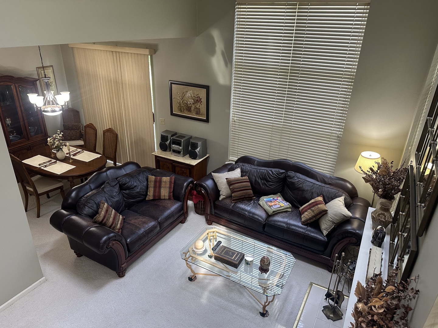 1464 Division Court, St. Charles, IL 60174