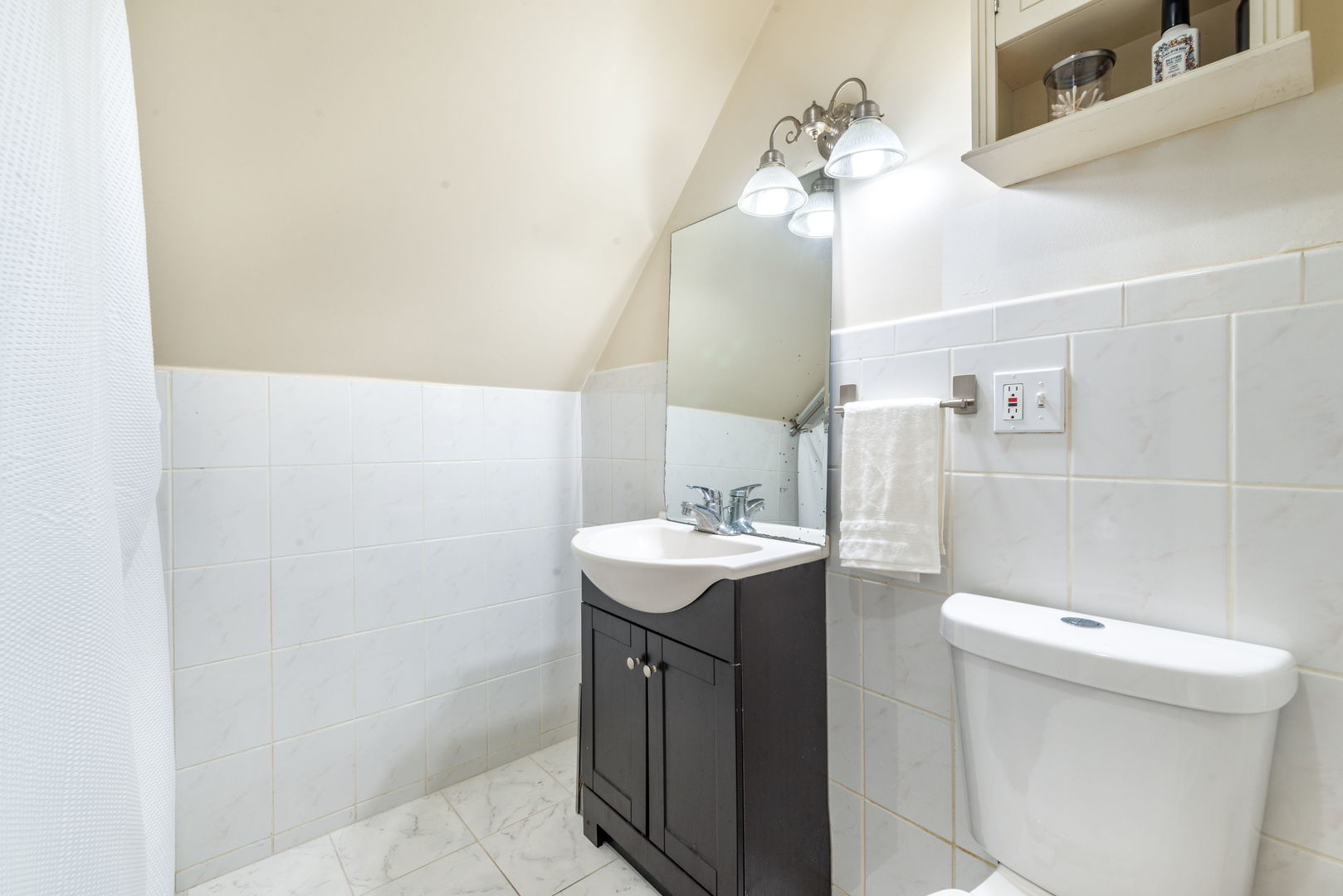 2734 N 74th Court, Elmwood Park, IL 60707