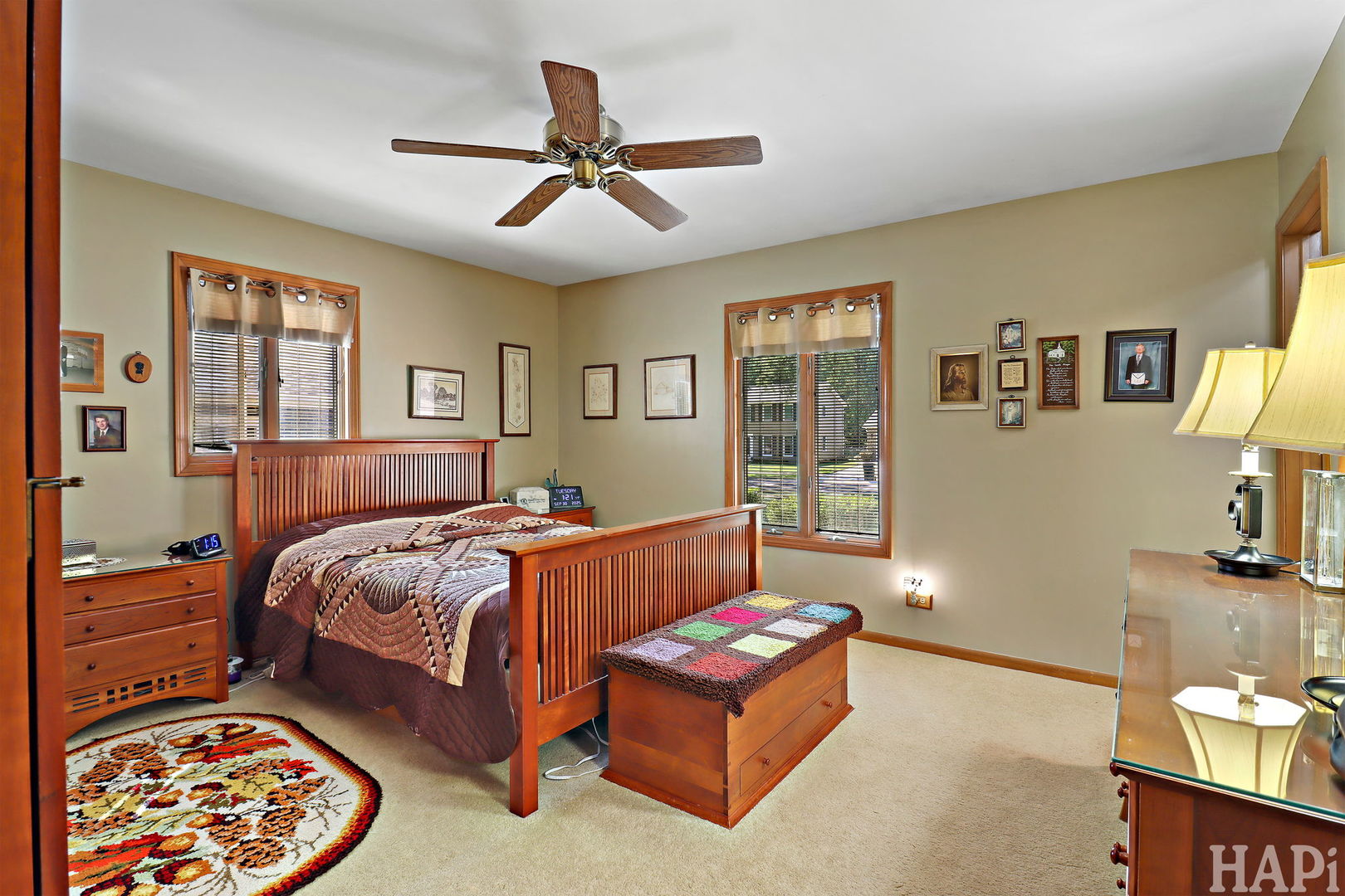 945 N Carmel Drive, Palatine, IL 60074