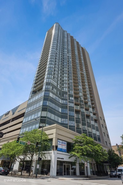111 W Maple Street #3011, Chicago, IL 60610
