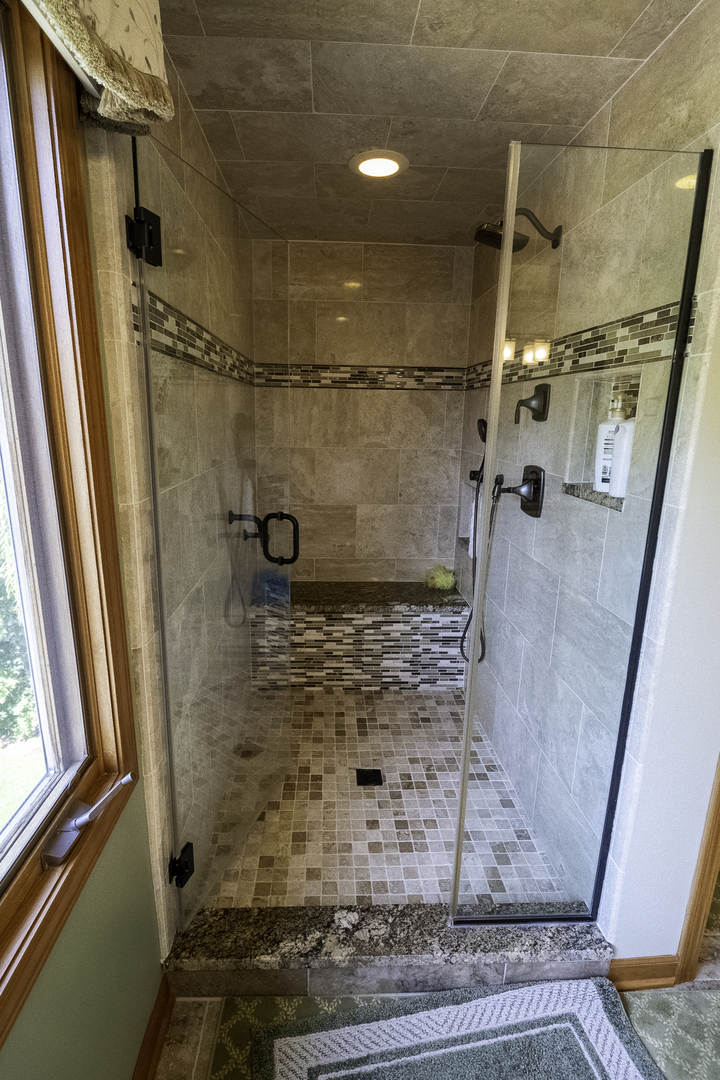 4214 Venard Road, Downers Grove, IL 60515
