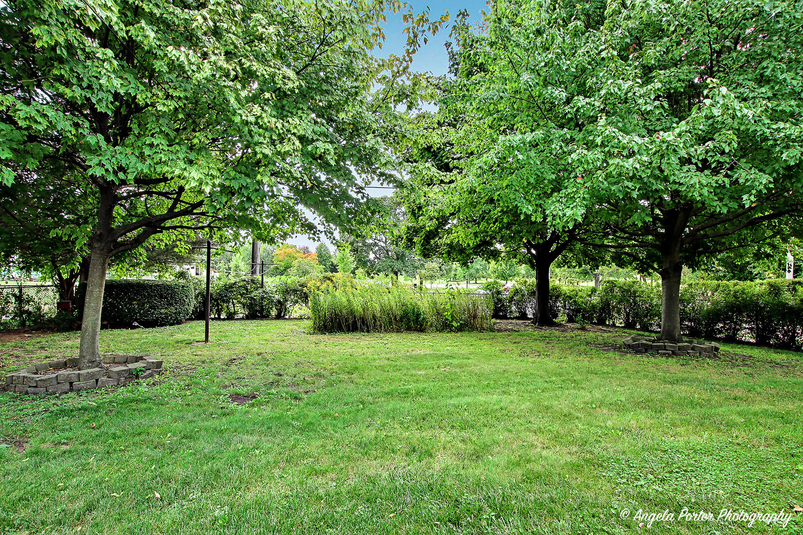 2029 Lloyd Avenue, Waukegan, IL 60085