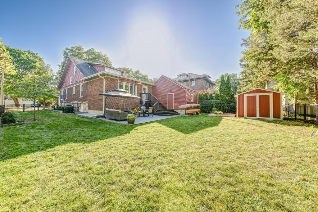 112 Liberty Street, West Dundee, IL 60118