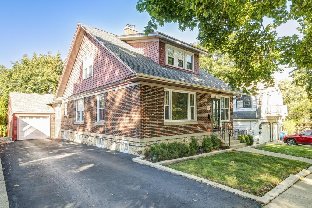 112 Liberty Street, West Dundee, IL 60118