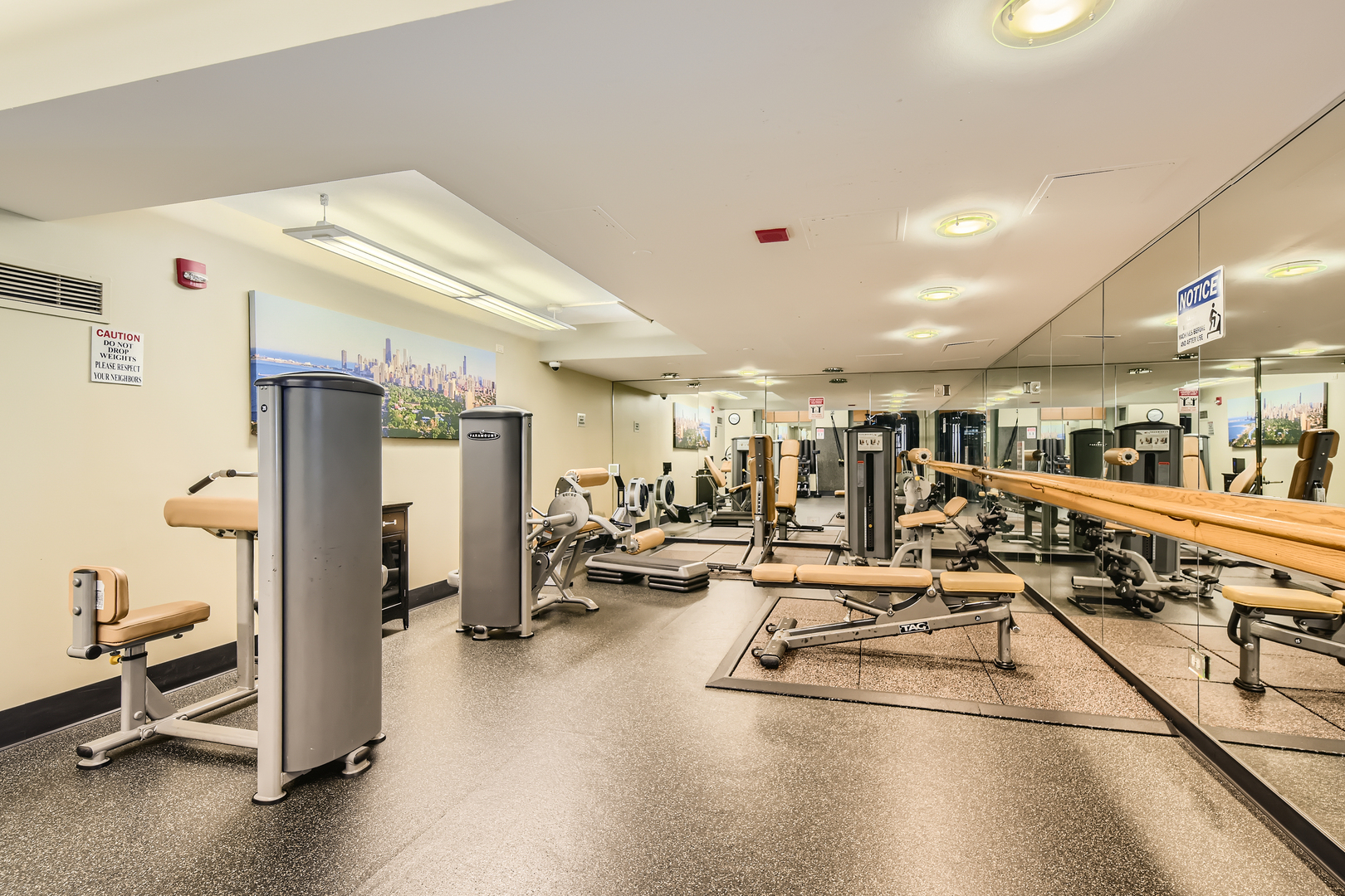 345 N La Salle Drive #2701, Chicago, IL 60654