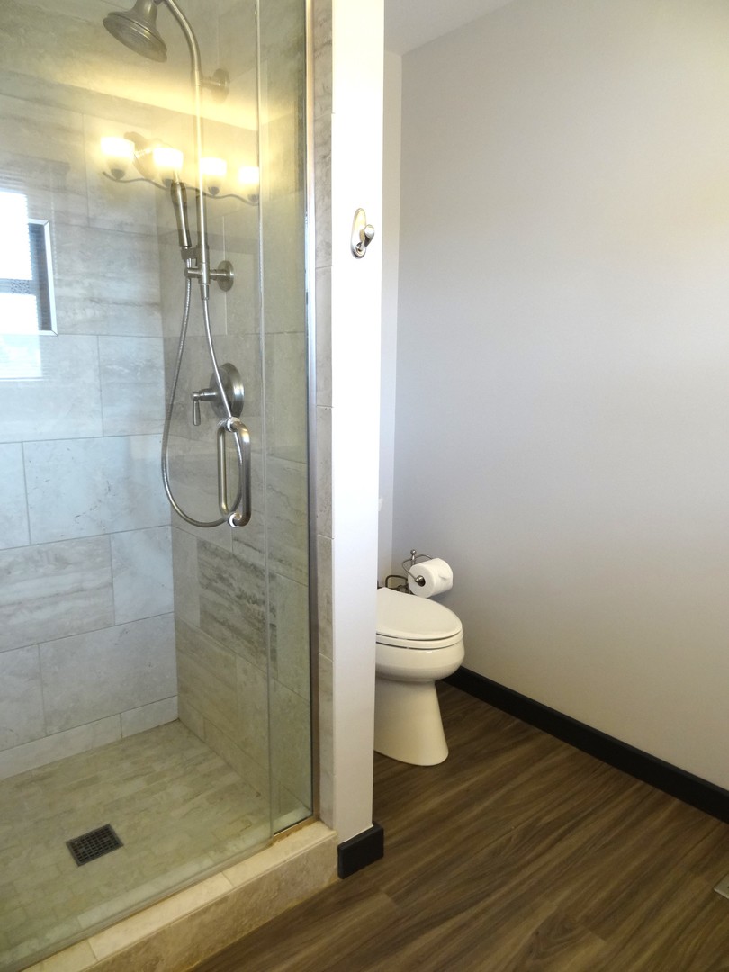 51 S Pershing Avenue, Mundelein, IL 60060