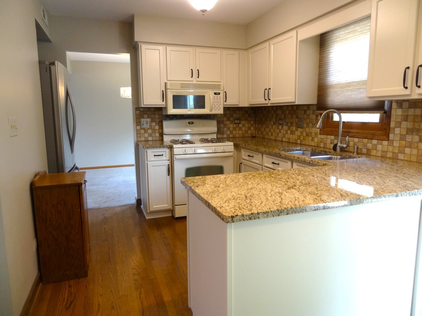 51 S Pershing Avenue, Mundelein, IL 60060