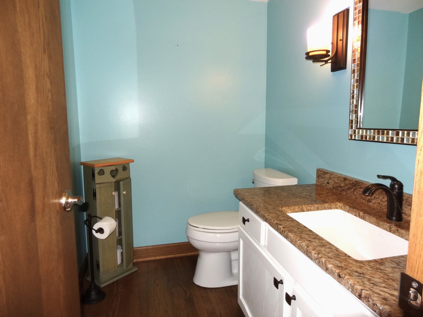 51 S Pershing Avenue, Mundelein, IL 60060