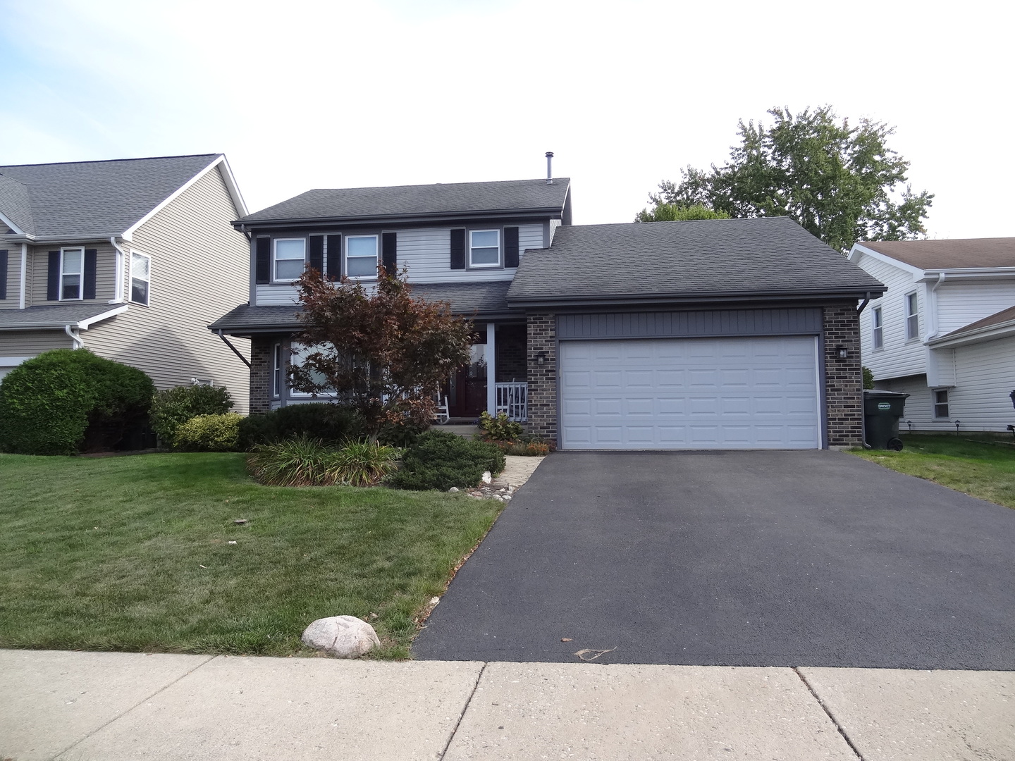 51 S Pershing Avenue, Mundelein, IL 60060