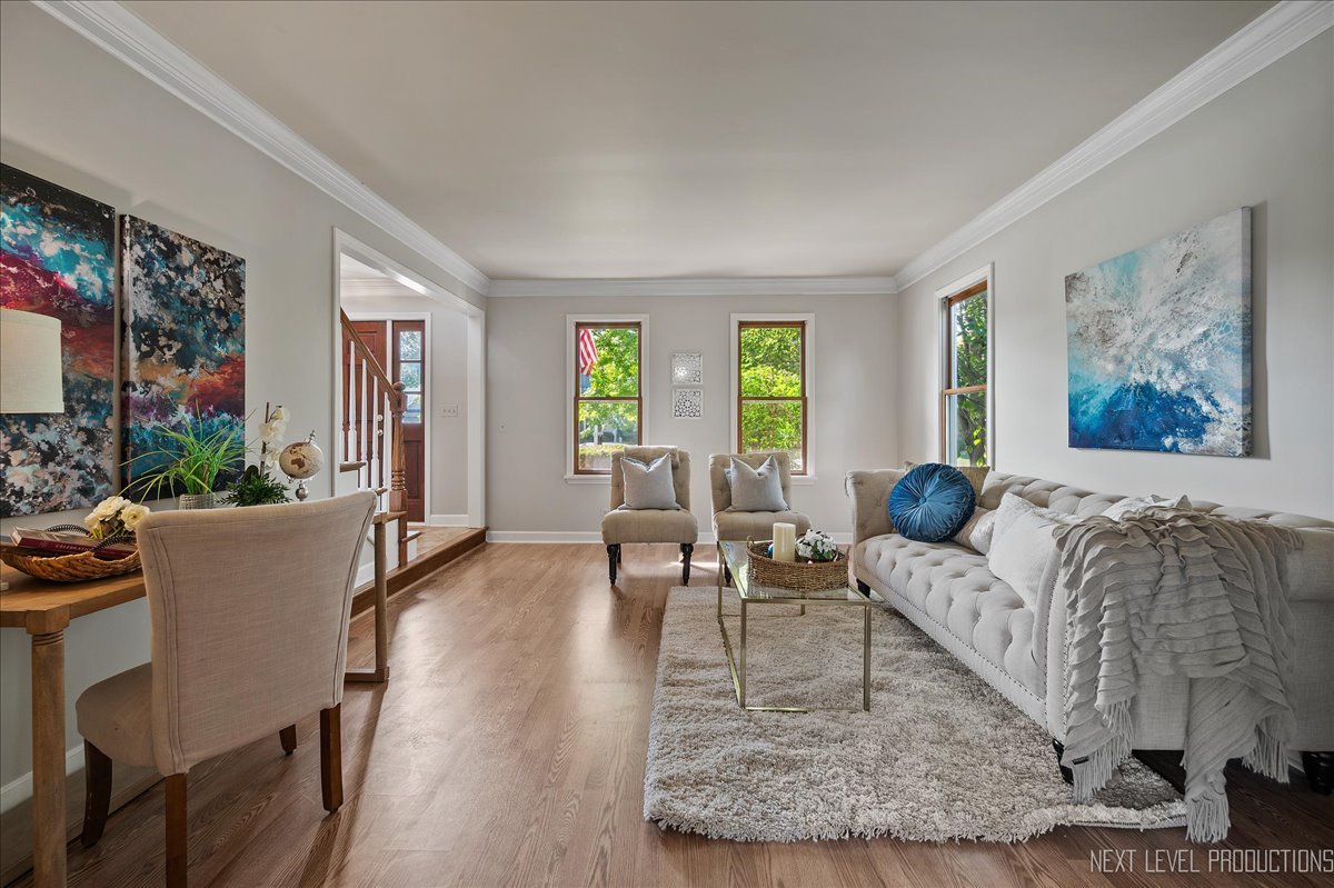 473 Bond Drive, Batavia, IL 60510