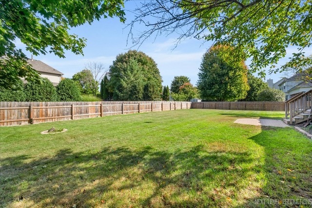 473 Bond Drive, Batavia, IL 60510