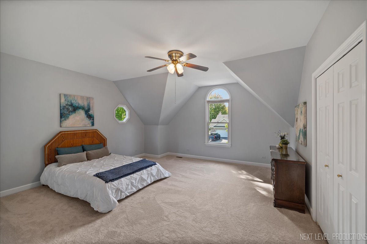 473 Bond Drive, Batavia, IL 60510