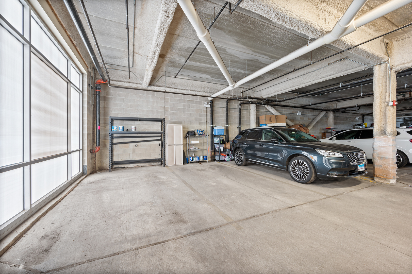 1550 W Cornelia Avenue #403, Chicago, IL 60657