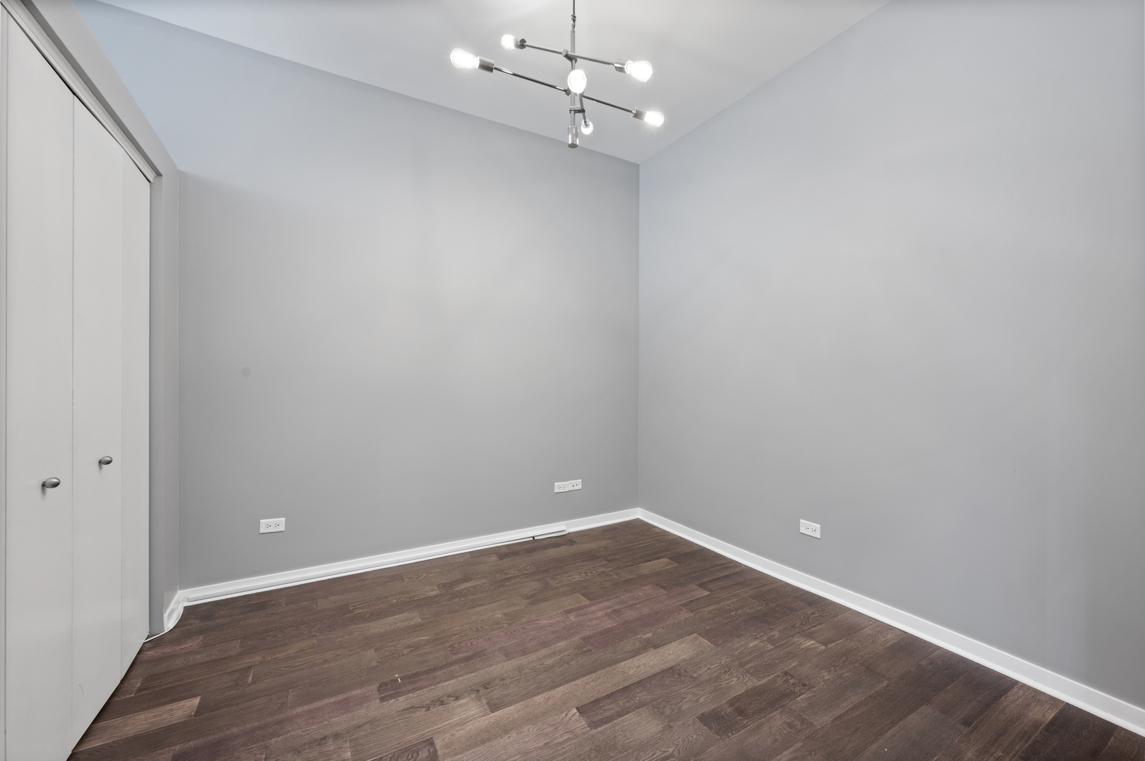 1550 W Cornelia Avenue #403, Chicago, IL 60657
