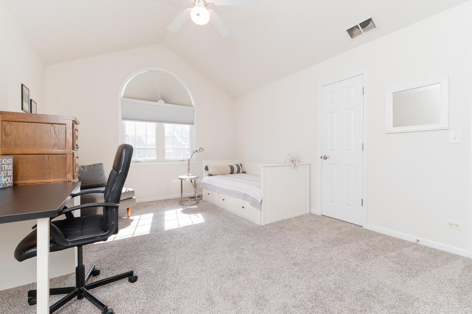 248 W Fairview Way #4, Palatine, IL 60067