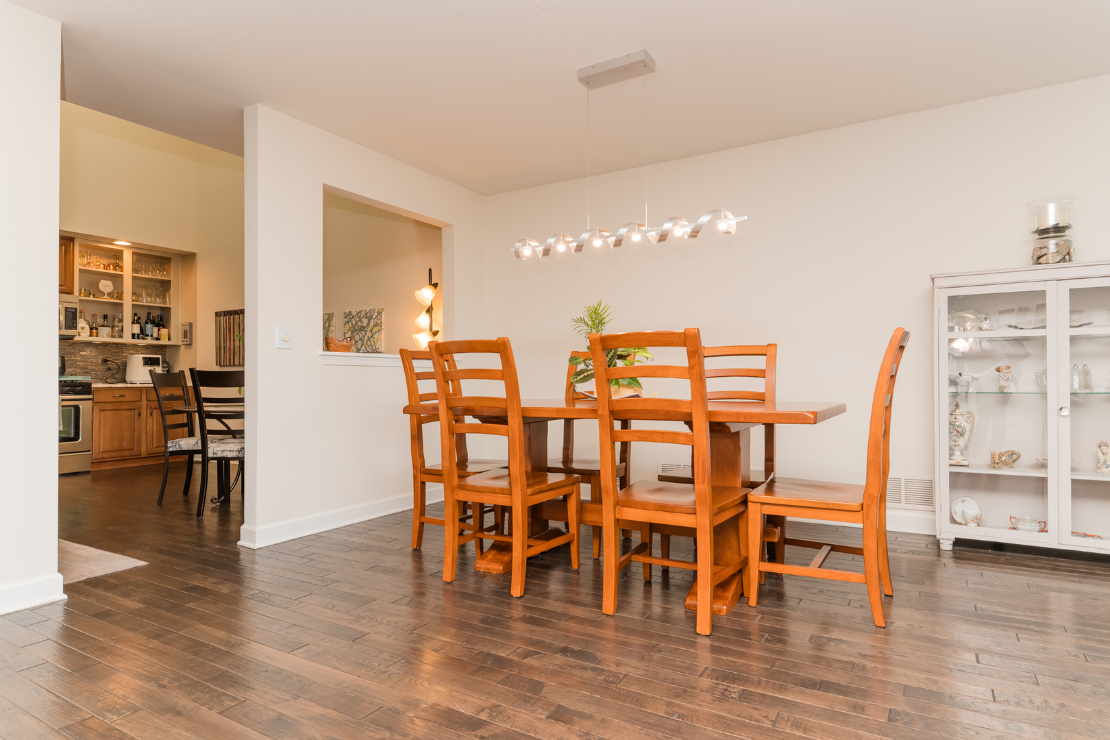 248 W Fairview Way #4, Palatine, IL 60067