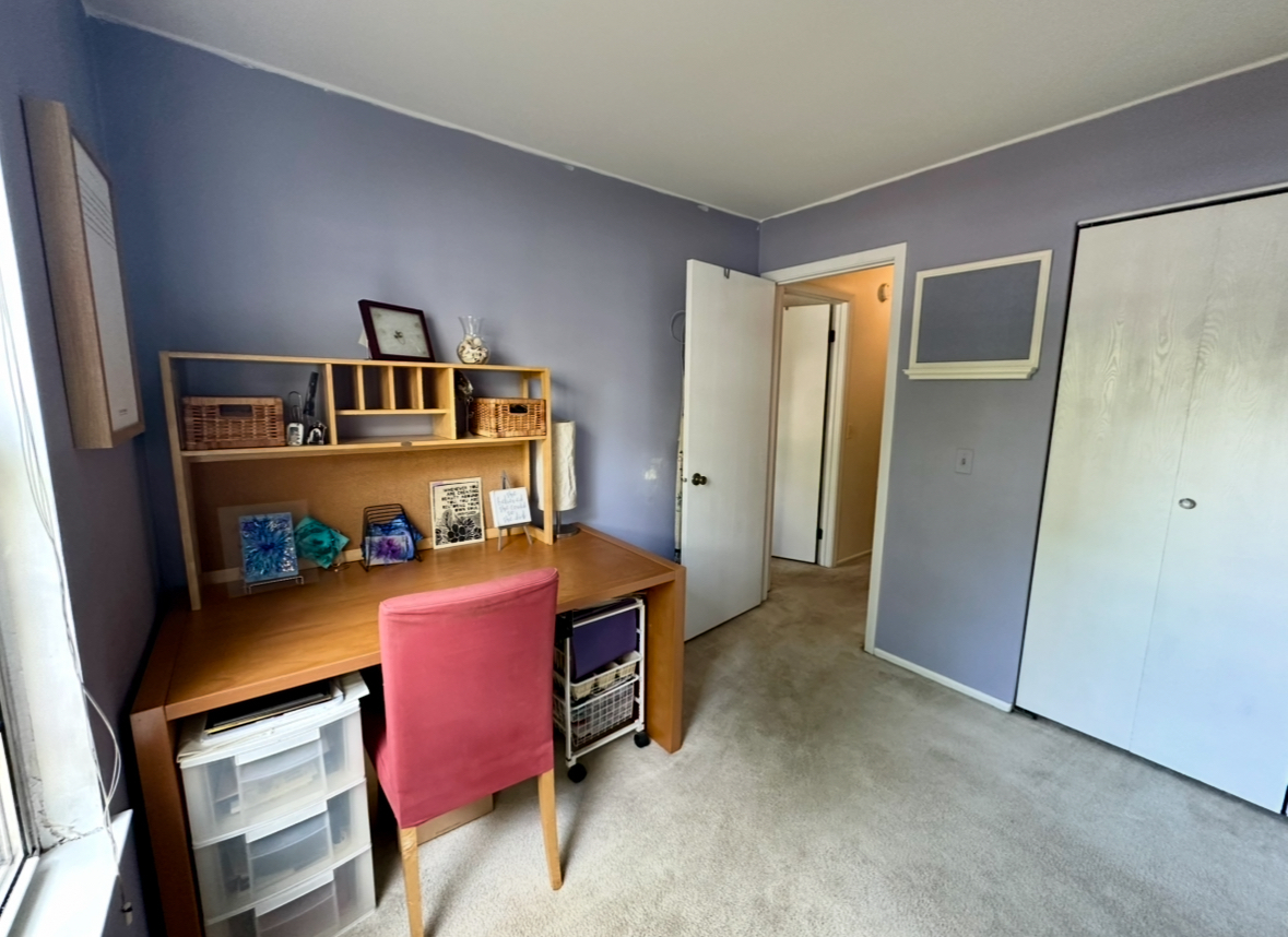 22 Waterbury Lane #N1, Schaumburg, IL 60193