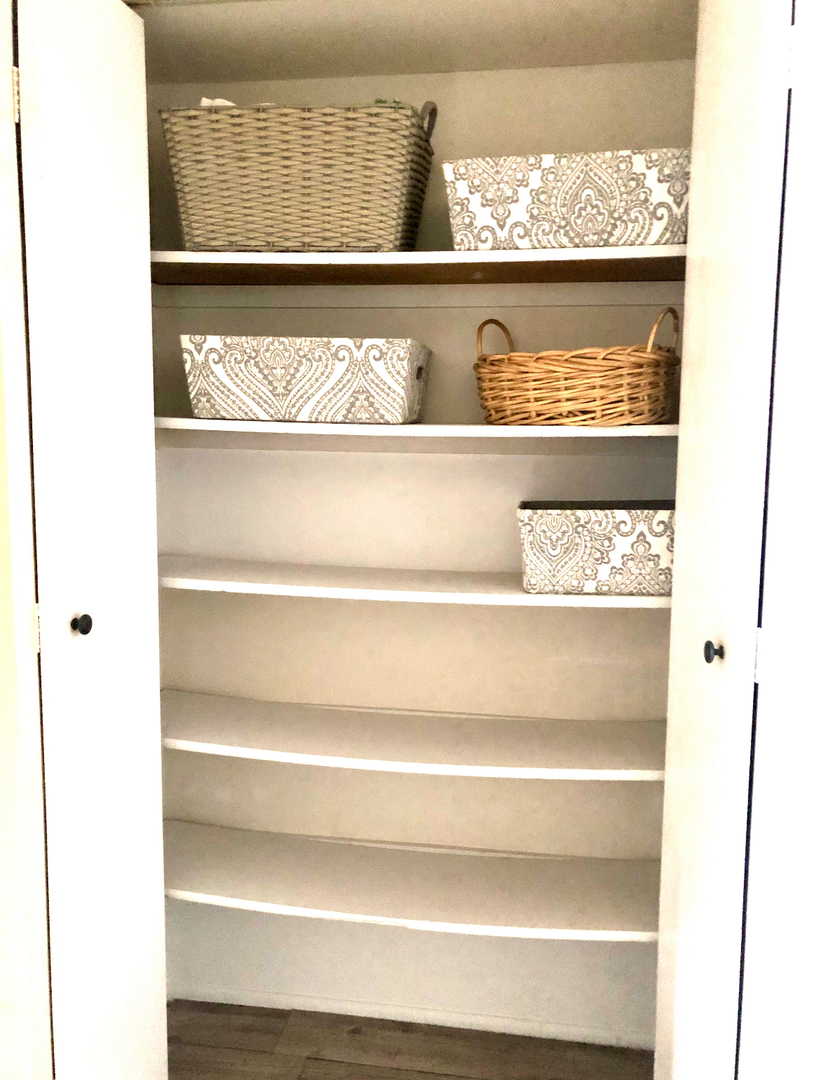 22 Waterbury Lane #N1, Schaumburg, IL 60193