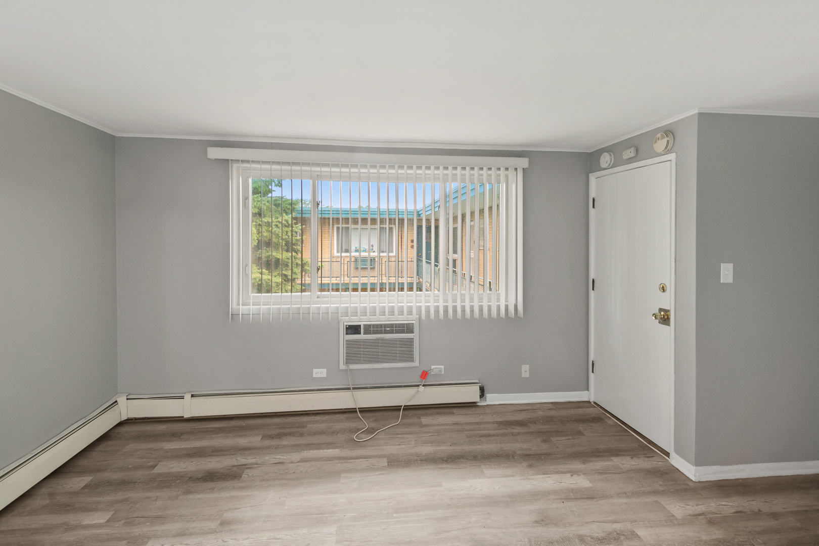 3007 W 87th Street #4, Evergreen Park, IL 60805